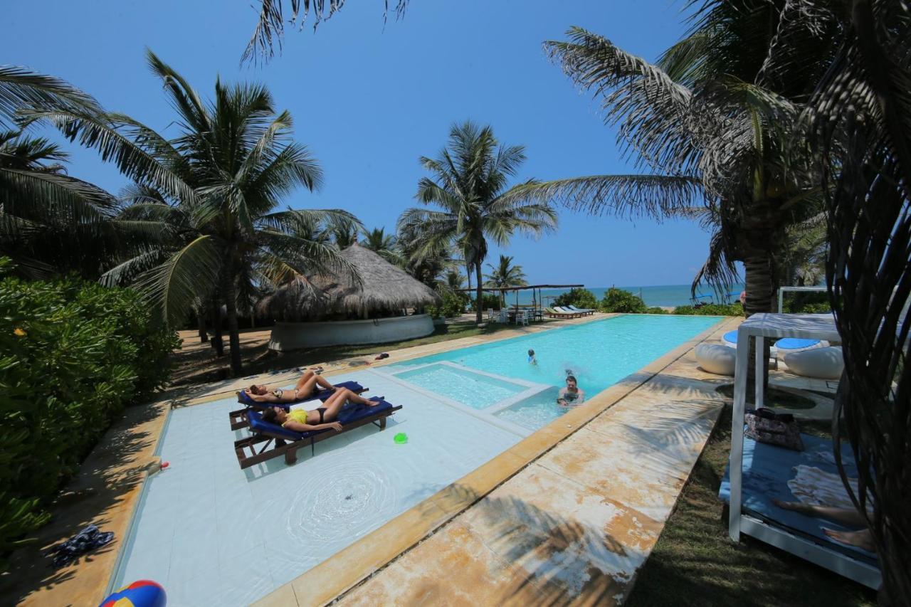 Dolphin Beach Resort Kalpitiya Exterior photo
